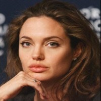 Angelina Jolie Bertemu PM Pakistan